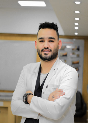 5.Mahmoud-Nasser-70403